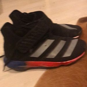 James harden basketball shoes